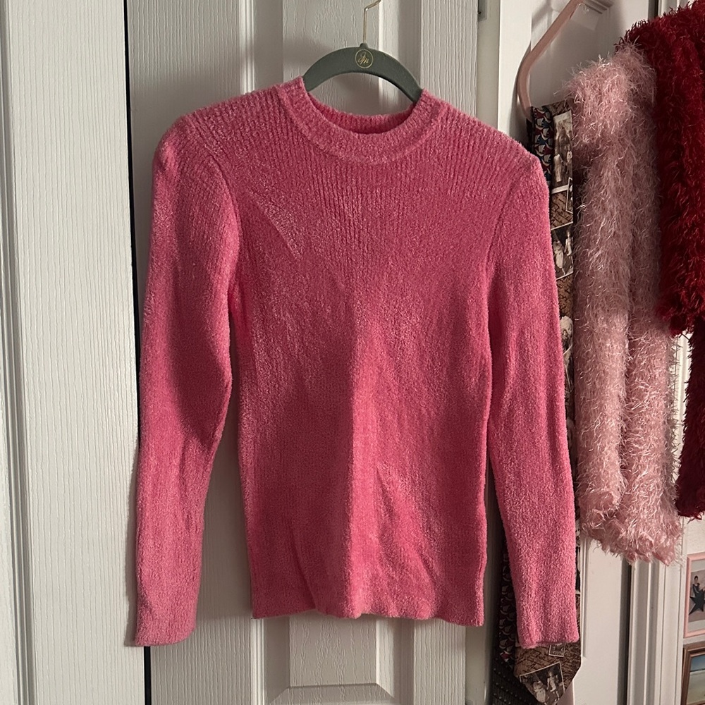 Arizona Jean Company Bright Pink Crew Neck Sweater